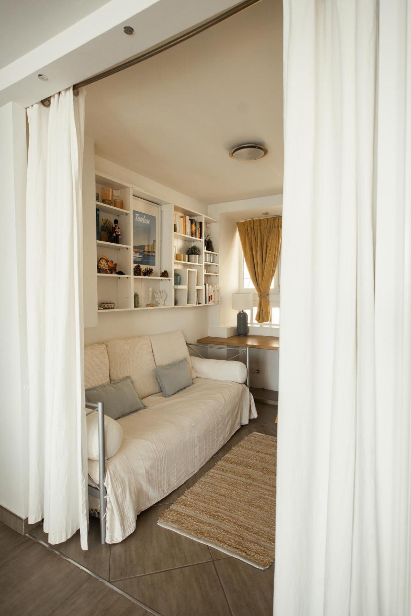 Marinca Du Port De Toulon Apartment Exterior photo